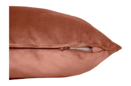 2---fatboy-recycled-square-pillow-velvet-rose-quartz-1920x1280-closeup-06-107080