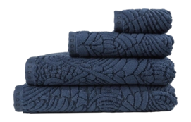 4---Dodo Pavone Towel_Indigo_UV_UV_30x50_11-_no-bg