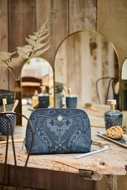 Pip Studio Cosmetic Bags FW2023 Kyoto Festival Blue 02