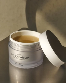 3---DeepsaltBodyScrubVoyageVetiver768x960