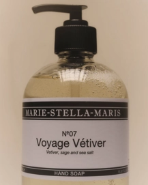 3---8720701165649_HandSoapVoyageVetiver500mlmoodshot2768x960