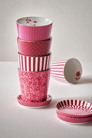pip_studio_mugs_match_fw2023_tableware_dark_pink_03_lr