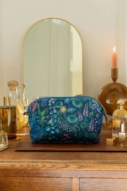 5---at_pip_bags_fw24_amaka_1231_lr_1