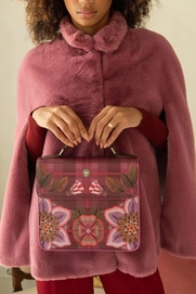 at_pip_bags_fw24_amaka_1393_lr