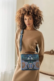 8---at_pip_bags_fw24_amaka_1831_lr