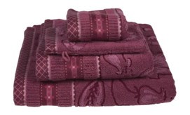 Douchelaken Pip Studio Jasmin Jacquard Dark Pink (Set van 3)