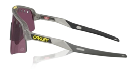 7---0OO9465__946532__P21__shad__lt