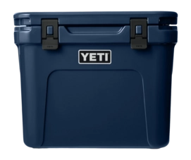 site_studio_hard_goods_Roadie_32_Navy_Front_4127_Primary_B_2400x2400_16226797-1da1-41a5-86b9-9c2f423660e5-_no-bg