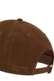4---NINE_CAP_BROWN_DETAIL_BACK