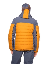 9710692_900_model_back-half_01