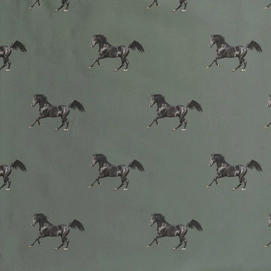 BlackHorsesGreen_3000px_sample