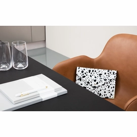Form chair_1