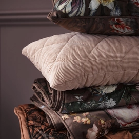 GISELLE_CHOCOLATE_CUSHION_SFEER_03_LR