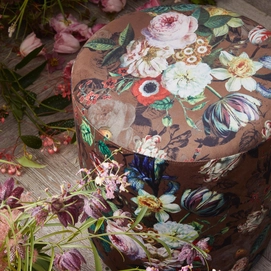 GISELLE_CHOCOLATE_POUF_SFEER_01_LR