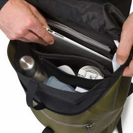 Granville-20-Backpack-Bushwhack-Main-Compartment