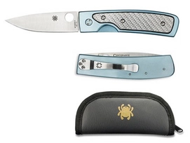 Vouwmes Memory Lichtblauw Zilver Spyderco