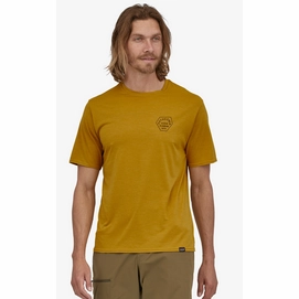 T-Shirt Patagonia Men Cap Cool Daily Graphic Shirt Clean Climb Type Cabin Gold X-Dye-2