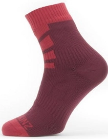 Sok Sealskinz Unisex Waterproof Warm Weather Ankle Length Red