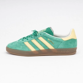 adidas Unisex Gazelle Indoor Semi Court Green / Almost Yellow/ Gum 4