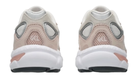 6---1204A176_700_SB_BK_GLB-_no-bg