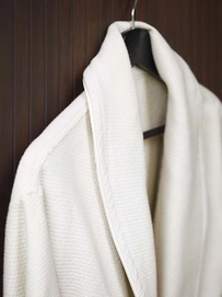 4---aquanova-aquanova-brooklyn-bathrobe-desert