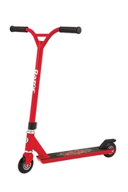Step Razor Stunt Beast Rood