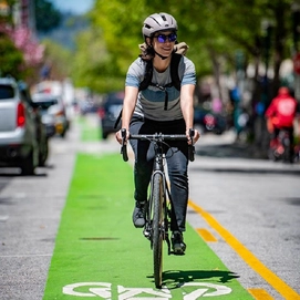 bell-daily-led-mips-road-bike-helmet-details-700x700