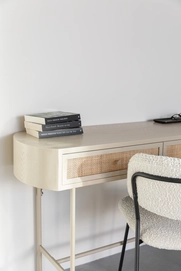 9---Amaya console table 2DR 2600034_23