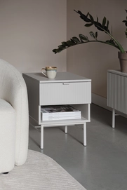  bed stand 2300429_21