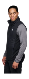 3---752267_0002_M_FIRST_LIGHT_HYBRID_VEST_Black_03-_no-bg