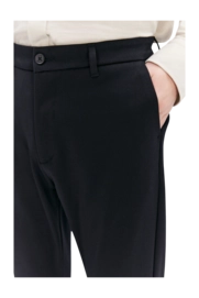 5---Crimson_stretch_Elvine_pants_night_blue-1226-1