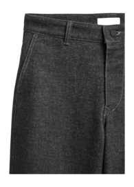 6---Jillie_ELVINE_pants_BLACK_D-2