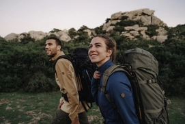 3----Mood_SS23_SilvanoZeiter_SummerTrekking_9612_EXP_2028-02-01