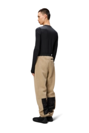 5---19990_beige_aw25_men_2