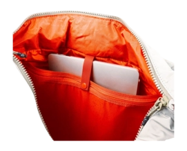 5---cloudtote_laptop_540x