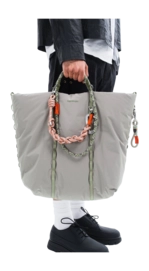 6---CloudToteMoss_Onbody6_1512x