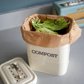 ecoLiving-food-waste-bags-paper-uk[4]