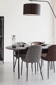 9---Marcio table 2100166_22