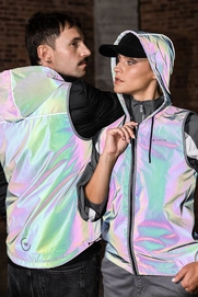 2---Lumeo_Jacket_Rainbow_2