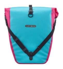 2---ORTLIEB-BACK-ROLLER-CYBER-F5537-FRONT2-_no-bg