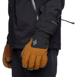 2---801020_7001_SOLOIST_GLOVES_DARK_CURRY_03