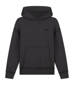 2---M220212_CHARCOAL_01