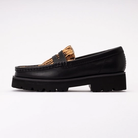 Clarks Women's Wallacraft Low Black Nubuck | Sneaker District COM