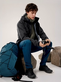 8---f25_x000010552_002291_beta-sl-jacket_black_men_m_hover