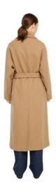 Milleah_ELVINE_jacket_camel-2247