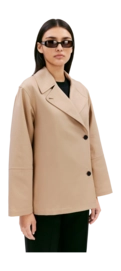 5---Yara_khaki-0526-1-63523-_no-bg