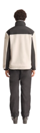 4---I2105-1091-0006-_no-bg