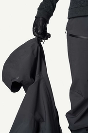 13---Uni-Five-to-Nine-Jacket_True-Black_D_9988_c_low