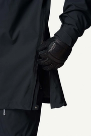 6---Shelter-Anorak_True-Black_800094_900_D_9902_c_low