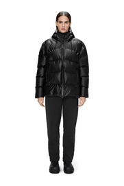 3---15120_blackgrain_aw25_women_1